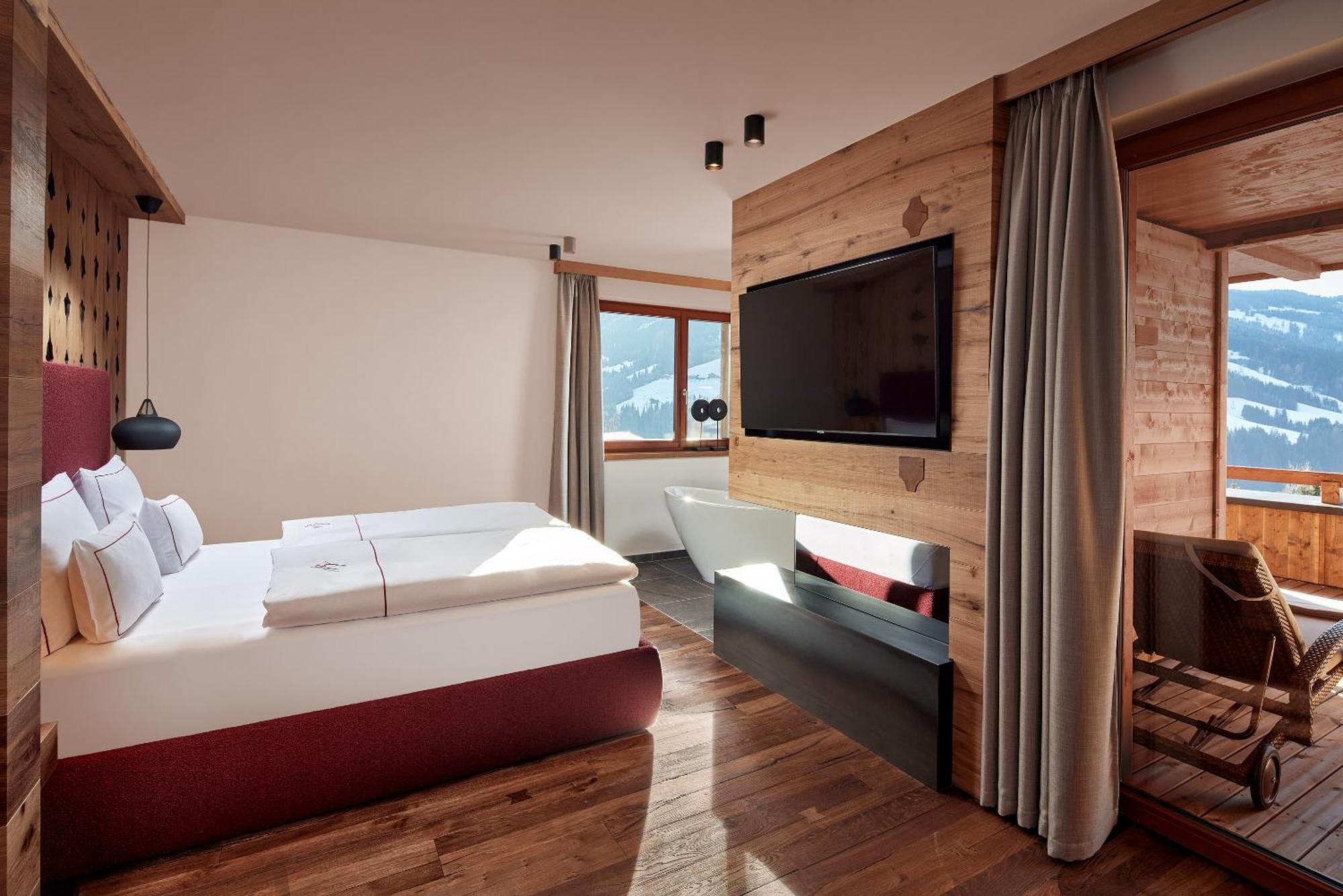 Der Boeglerhof - Pure Nature Spa Resort Alpbach Exterior photo
