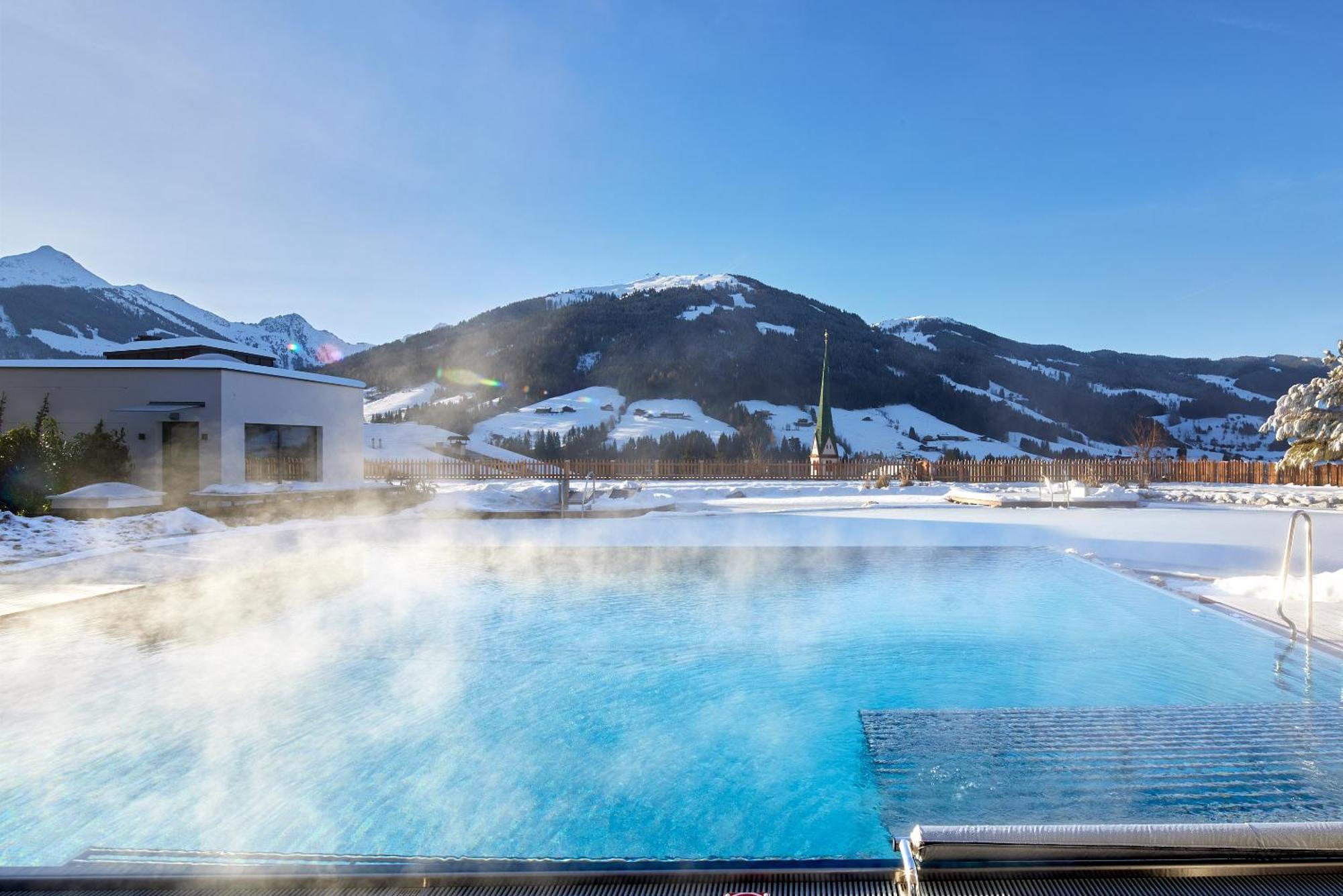 Der Boeglerhof - Pure Nature Spa Resort Alpbach Exterior photo